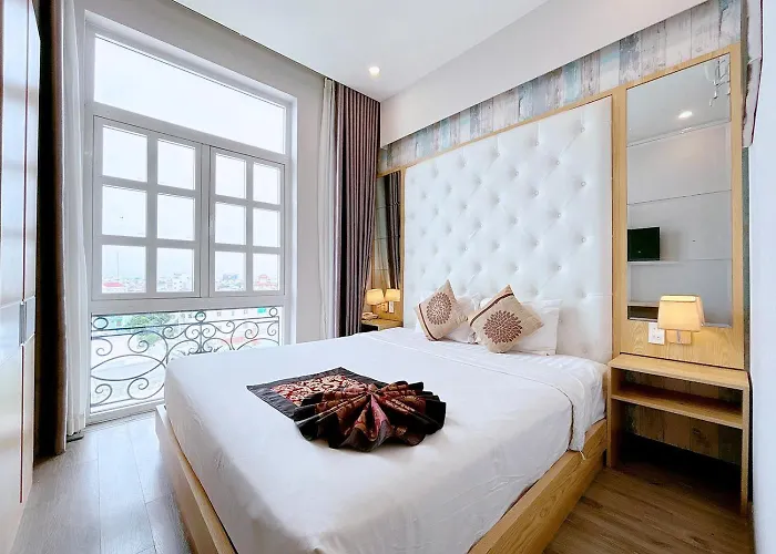 Khách sạn Emerald Ocean 2*