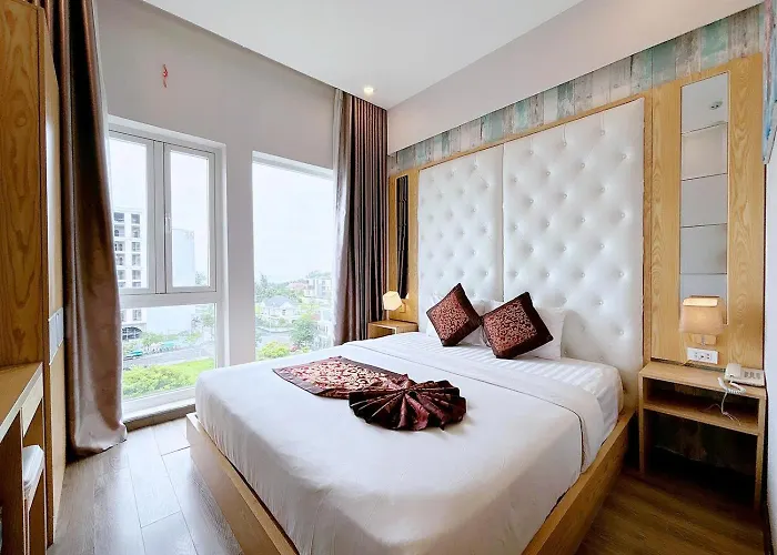 Khách sạn Emerald Ocean Phan Thiết