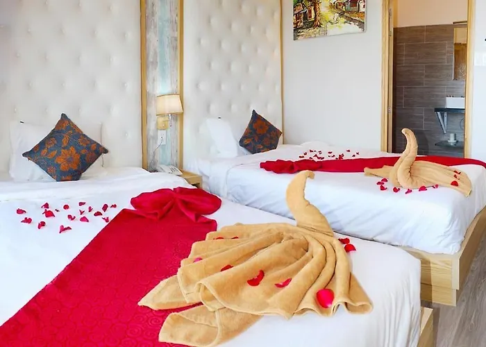 Khách sạn Emerald Ocean Phan Thiết